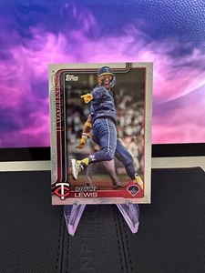 Royce Lewis 2025 Topps Series 1 #59 Sand Glitter Minnesota Twins - Picture 1 of 1