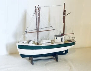 Decoración de barco de pesca vintage | Verde | Madera con redes | Hermoso estado - Imagen 1 de 7