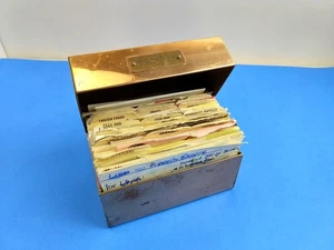 Caja de recetas vintage con recetas escritas a mano Stylecraft metal dorado Ohio - Imagen 1 de 16