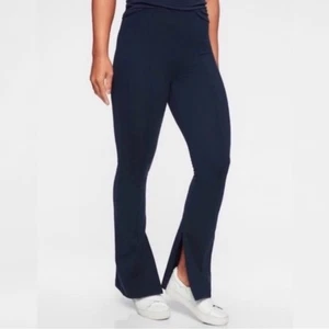 Athleta Greenwich Flare Pull-On Activewear Hose Navy Small #383904 - Bild 1 von 6