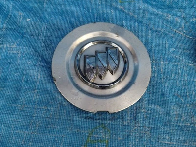 2004 2005 2006 2007 Buick Rainier Machined Finish OEM Center Cap P/N 9595114 17" - Image 1 of 4