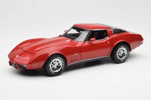 21073 Chevrolet Corvette C3 Coupe Red UT Models 1/18 - Imagen 1 de 8