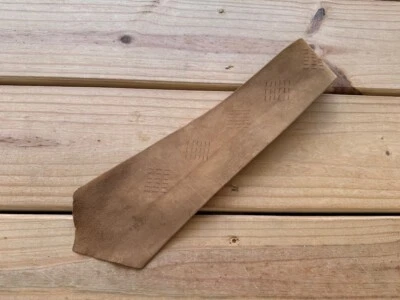 Corbata de cuero de gamuza marrón vintage retro hipster hippie discoteca años 70 para hombre Foto 1 de 4