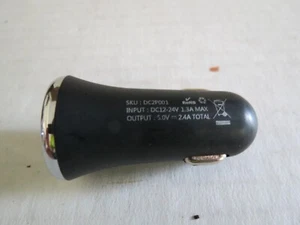 OEM RAM / encendedor de cigarrillos Mopar / adaptador de corriente enchufe USB - SKU: DC2P001 - BONITO - Imagen 1 de 5