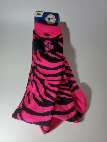 MLB Seattle Mariners Baseball Crew Cut Socks Size Medium 5-10 PINK NEW Cover
