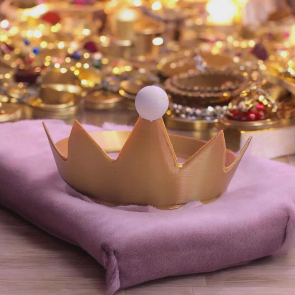 Corona Reina Malvada - 6" Diámetro, Perfecto para Cumpleaños o Halloween Foto 1 de 4