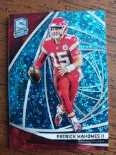 Patrick Mahomes II 2019 Spectra 19/60 Blue Disco card #1
