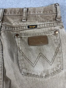 VTG Wrangler Jeans Mens 32x32 Tan Cowboy Straight Work Western Rodeo Fading - Picture 1 of 9