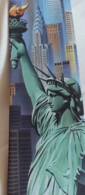 RALPH MARLIN N.Y STATUE OF LIBERTY BLUE VIOLET POLY NECKTIE TIE  Foto 1 de 3
