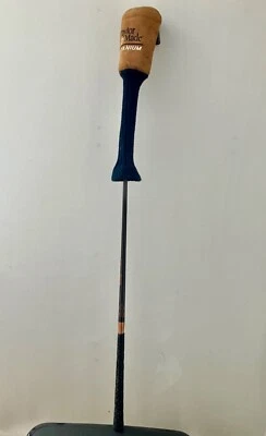 Eje de burbuja TaylorMade Titanium 3 R-80 Plus - 43" - mano izquierda - con funda Foto 1 de 4