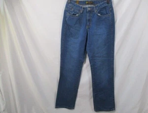 Wrangler Aura Womens Jeans 8 Regular Rise Straight Blue Cotton Denim Stretch - Picture 1 of 10