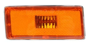 NEW Trim Parts Front Marker Light Assembly RH / FOR 1973-74 C3 CORVETTE / 5342 - Picture 1 of 6