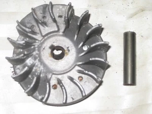 Soffiatore Troy-Bilt TB430 parte di gruppo volano soffiatore 753-08490 - Foto 1 di 4