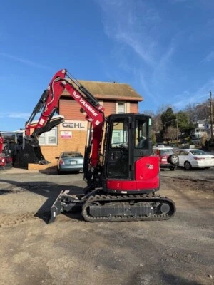 Excavadora Yanmar SV40 Foto 1 de 4