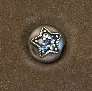Genuine Pandora Blue Star Clip - Picture 1 of 3