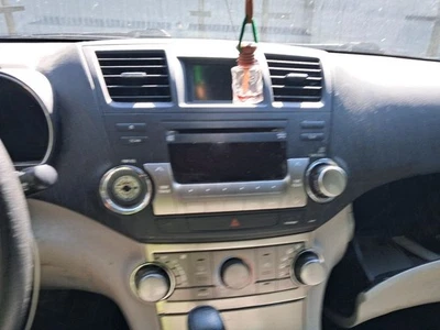 Toyota Highlander 2012 unidad de control de climatización usada con parabrisas térmico 655-52804 Foto 1 de 4