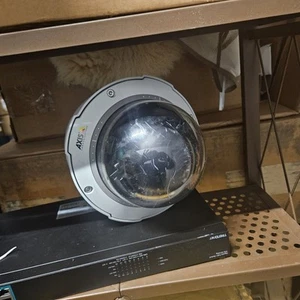 AXIS Q6042-E 60Hz Dome Security Camera PTZ 0560-001-02 For Parts AS/IS - Picture 1 of 2