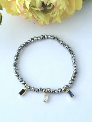 Sylvie's Handmade Kristall Armband grau metallic mit 3 Anhänger 18 cm, Neu/H101A - Bild 1 von 2