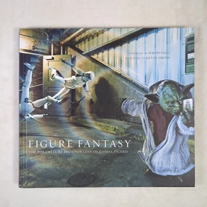 Figure Fantasy Pop Culture Photography Daniel Picard Hardcover Book Loot Crate - Foto 1 di 6