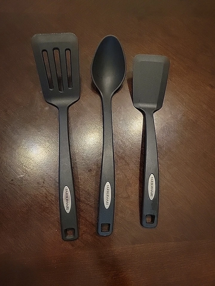 3 pc Farberware Solid  Slotted Spatula Turner Flipper Spoon Black Nylon Plastic  - Image 1 of 4