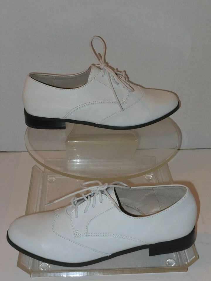 SHOEMINT WHITE LACE-UP LEATHER SHOES SIZE 10M - Image 1 of 4