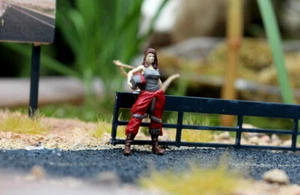 Figura impresa 3D 1/64 piloto buque de guerra espacial - Imagen 1 de 2