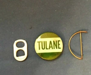 VINTAGE TULANE GREEN WAVE BUTTON PIN W/BACK PIN 1960S - Picture 1 of 1