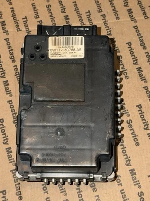 6W1T-13C788-AE  2006 Ford Crown Vic Mercury  OEM Lighting Control Module - Image 1 of 4