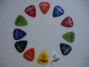 10 Plektren -  Stärke nach Wahl für Gitarre, Bass, Ukulele - Pleks Plektrum  - Bild 1 von 1