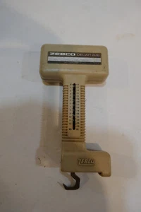 Vintage Zebco Deliar 228 Measuring Tape Fish Scale 12 KG 28 Hand Held LB Hanging - Picture 1 of 3