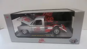 NEU 2024 1:24 M2 Machines 1976 GMC Sierra Grande 15 - Custom Diet Coke SquareBody - Bild 1 von 5