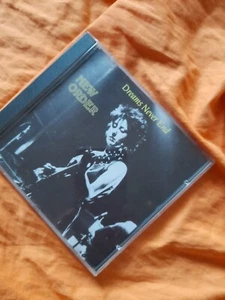 NEW ORDER (JOY DIVISION ) LIVE IN LONDON 1982 . MADE IN ITALY DREAMS NEVER ENDS - Imagen 1 de 5