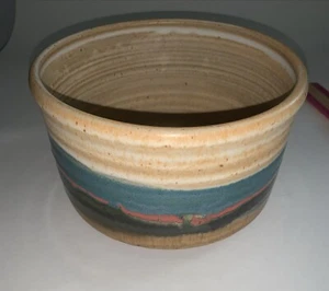 Dip Kids Pottery Bowl - Picture 1 of 4