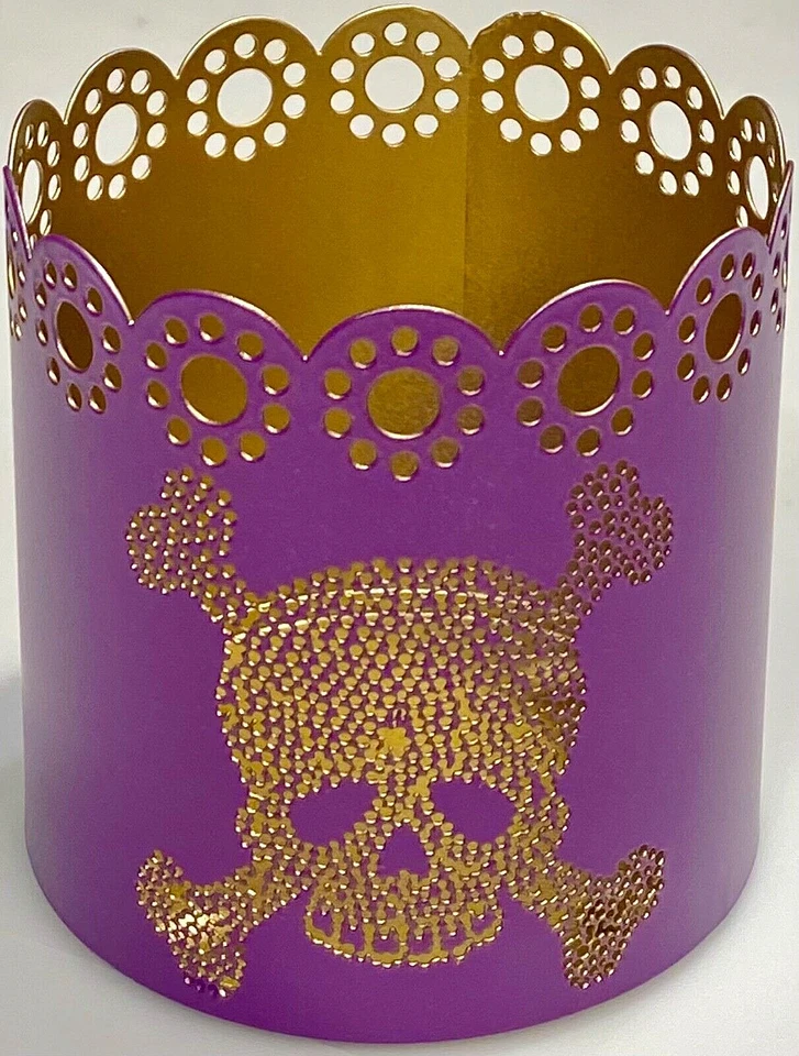 Металлическая банка-подсвечник Yankee Candle Skull фиолетовый ослепительный светильник для Хэллоуина - Изображение 1 из 4
