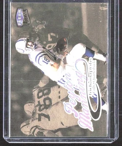 1999 Ultra #15G Peyton Manning Gold Medallion - Picture 1 of 2