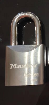 Master Pro Series Huge Padlock 7050 mk/ka w7000 Cyl. Lowest Price Anywhere ! - Image 1 of 4