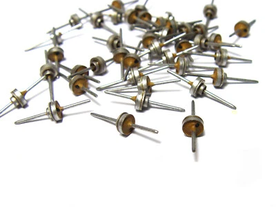 40x TDK Durchführungs-Kondensator z. Einlöten, 5 mm, 390 pF, Löt-Stützpunkt, NOS - Bild 1 von 3