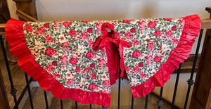 LARGE HANDMADE RED ROSE & SOLID CHRISTMAS TREE SKIRT Holiday CHINZ 44" QUILT EUC - Picture 1 of 5