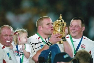 Rugby Union - Phil Vickery - Hand Signed 12x8 Inch Photograph - England - COA - Picture 1 of 1