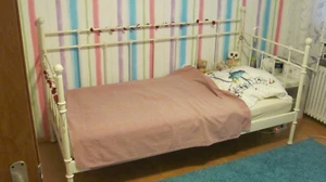 Bett IKEA Tromsnes 90 x200 cm - Bild 1 von 1