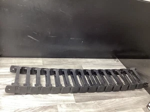 (CANTIDAD DE 7) Cadena de arrastre Igus 35,3.123 350.3 Cadena de energía #103D136PR5*SI - Imagen 1 de 10
