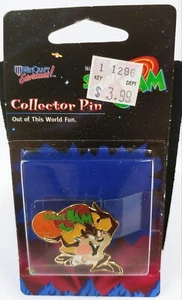 1996 Space Jam Taz Enamel Pin New on Card by WinCraft - Picture 1 of 3