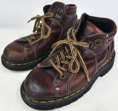 Dr Doc Martens 9352 Para hombres Inglaterra Cuero Grueso Plataforma Botas Niños Grandes Talla 4 Foto 1 de 4