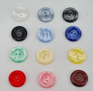 10 x Buttons Easy Match 2 Tone with 2 Holes 14 Colours 4 Sizes - Picture 1 of 39