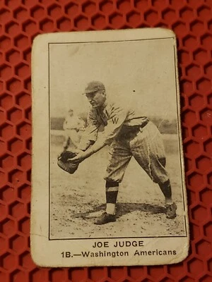 1922 American caramel joe judge. fair to good. - Image 1 of 4