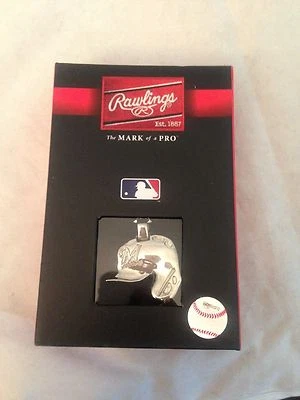 Milwaukee Brewers NEW Rhodium Plated Engraved Key Chain MLB Baseball Collectors  - Image 1 of 3