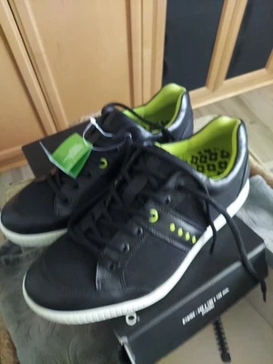 Mens Ecco Golf Street Shoes Size 8-8.5 Black And Green NIB - Image 1 of 4