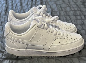 Nike Court Vision Low Next Nature Damenschuhe dreifach weiß Größe 7 DH3158-100 - Bild 1 von 23