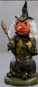 Figura Lori Mitchell Halloween Bruja en el Bosque-9.5"H - Imagen 1 de 2