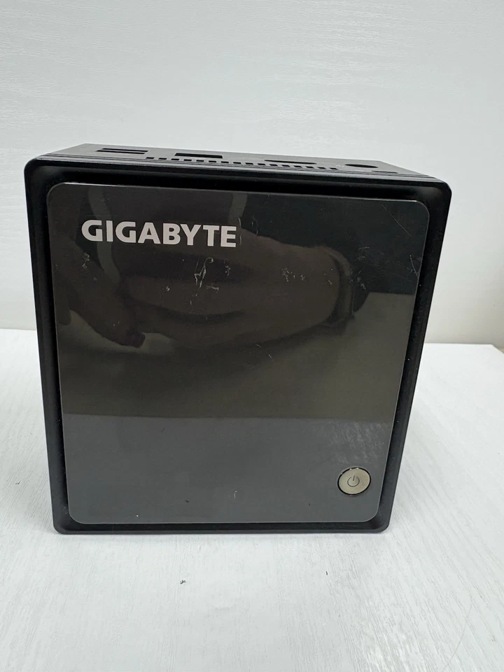 Gigabyte GB-BACE-3000 Dual Core Celeron N3000 4GB RAM 128GB SSD Windows 10 - Image 1 of 4